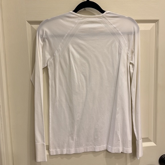 Jaanuu Long Sleeve Tops - Picture 4 of 6